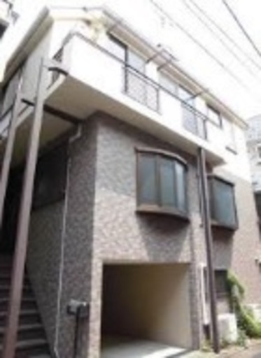 中目黒徒歩6分 屋根付き 月極め駐車場