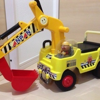 アンパンマン乗用おもちゃ ショベルカー