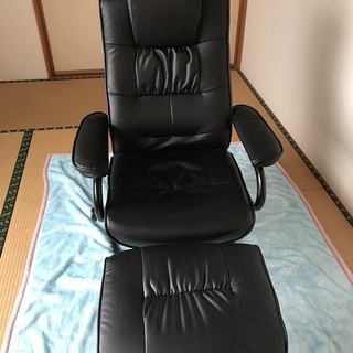 【中古】リクライニングチェア　オットマン付