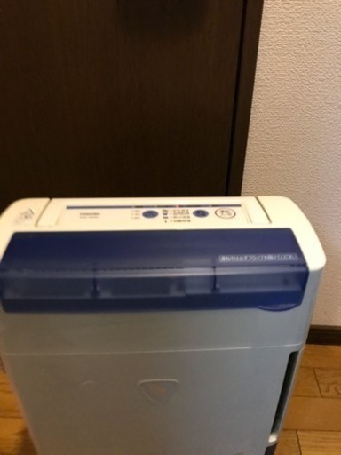 【商談中】【値下げ】東芝の除湿機お譲りします！