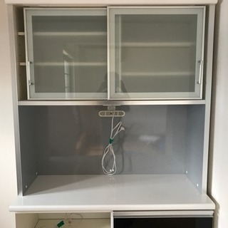 大型食器棚美品です☆