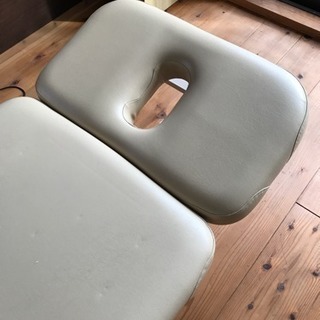 電動マッサージベッド