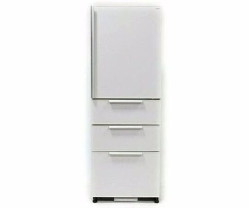 Sanyo355リットルノンフロン冷凍冷蔵庫です 2011 綺麗です 配送無料です