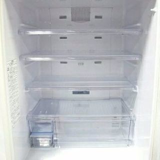 Sanyo355リットルノンフロン冷凍冷蔵庫です 2011 綺麗です 配送無料です