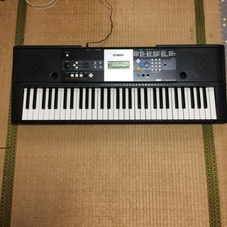 ヤマハ電子ピアノPSR-E223
