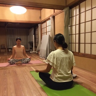 (西荻窪)予約のいらないヨガ教室