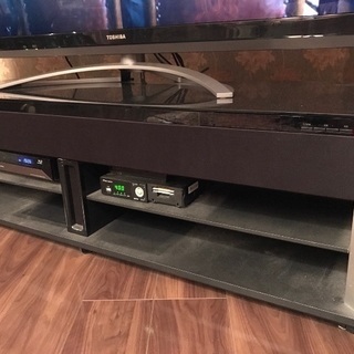 REGZAスピーカーテレビ台