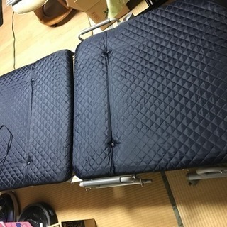 電動折りたたみベッド アルインコ製