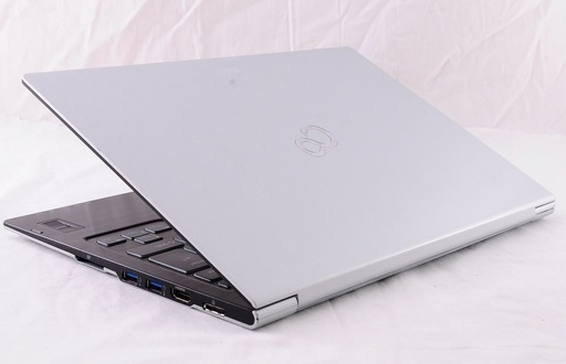 【商談中】【新品SSD換装済】【軽量】富士通 Ultrabook LIFEBOOK UH75/J 最新Win10 / 高性能i5 3317U SSD120GB メモリ4GB 無線 Wi-Fi OpenOffice搭載