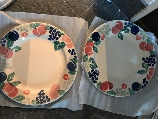 フルーツ柄お皿3枚 Mimi 高槻の食器 プレート の中古あげます 譲ります ジモティーで不用品の処分