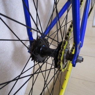 【取引完了】HIGH VOLTAGE　ライダーズカフェ　ピスト　シングル（おまけ付き）