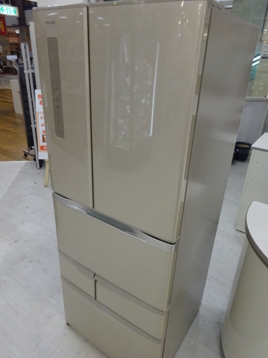 上質で快適 取りに来れる方限定！TOSHIBA(トウシバ)の6ドア冷蔵庫　481L　2013年製　GR-F48FS 冷蔵庫