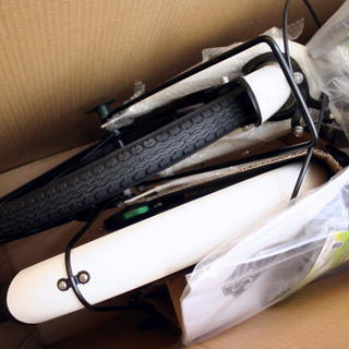 ●新品・未使用品　THREE STONE 折りたたみ自転車 AJ-02 ホワイト ワイヤーロック 直接引取り歓迎 岐阜