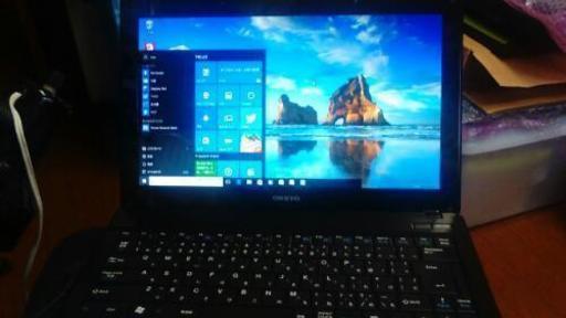 (完売御礼、東京都)綺麗・整備済み、13.3インチwide　Windows10  DVD スーパーマルチ搭載