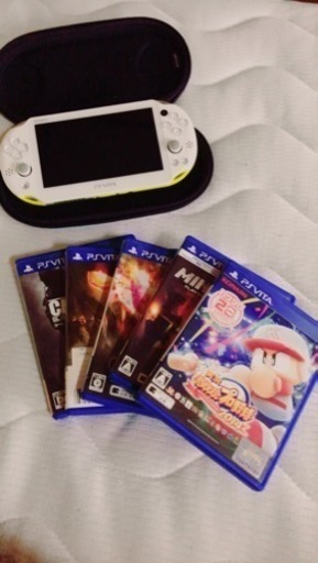 PS Vita + カセット