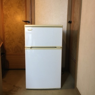 小型 2ドア冷蔵庫　85Ｌ