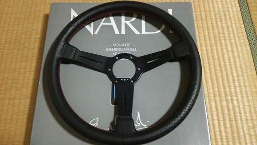 中古】正規品 ナルディ パーソナル 350mm ステアリング 赤ステッチ