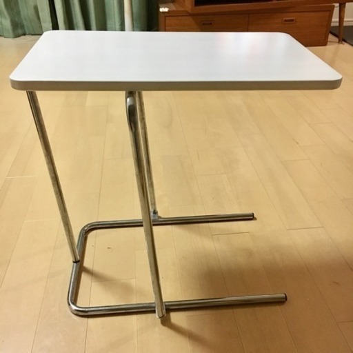 Ikea ソファ サイドテーブル ゆかちん 箱崎のテーブル コーナー サイドテーブル の中古あげます 譲ります ジモティーで不用品の処分