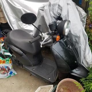 ☆ジョグ.高年式FIモデル.走行少ない☆タイヤ・バッテリーなどなど新品