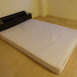 幅140センチのベッド、欲しい方無料です。