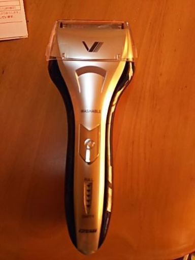 イズミ IZUMI シェーバー IZF-V56-N 4枚刃