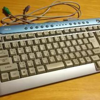 値下げしました。NEC のパソコンに付いていたキーボードです