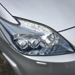 30プリウスLEDヘッドライト右