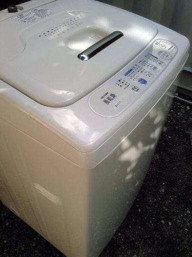 TOSHIBA風乾燥付き4.2キロ洗濯機です