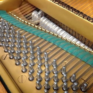 スタインウェイ＆サンズ　S-155　Steinway & Sons