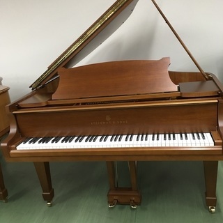 スタインウェイ＆サンズ　Steinway & Sons　O-180