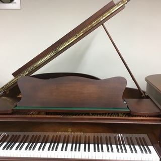 スタインウェイ＆サンズ　Steinway & Sons　S-155