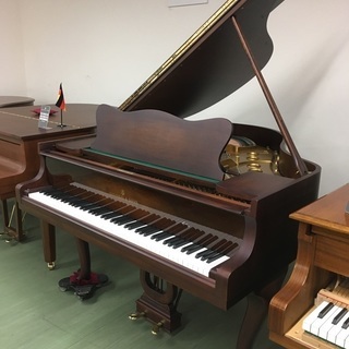 スタインウェイ＆サンズ　Steinway & Sons　S-155
