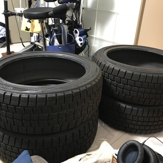 【値下げ】商談中★状態良好★ 中古スタッドレスタイヤ　・ダンロップ WINTER MAXX　(215/45 R18) 