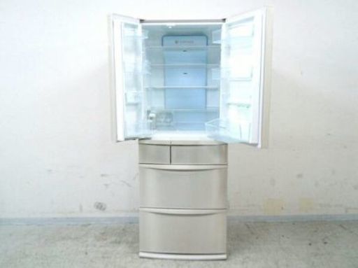 2011年式Panasonic大型ビックサイズ451リットル ノンフロン冷凍冷蔵庫です 配送無料です