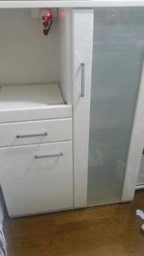 食器棚　ホワイト