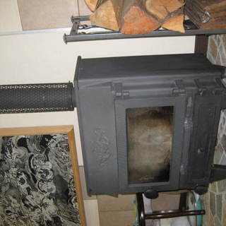 鋳物製薪ストーブ〈ベルギー製；NESTOR MARTIN製・型は古いが本物なり〉