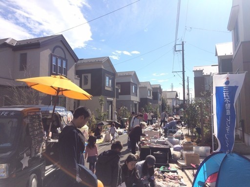 無料フリマ 毎日ハウジング高槻住宅展示場 In 高槻市10 14 15 楽市楽座 高槻 のフリーマーケットのイベント参加者募集 無料掲載の掲示板 ジモティー