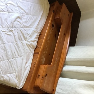 カントリー 天然木製ダブルベッド