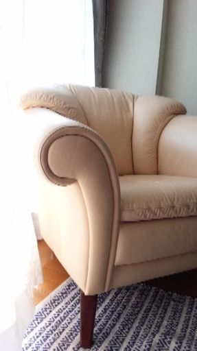 ベージュの皮ソファ一人掛け（再値下げ） 関家具 公式店 ソファー 1人