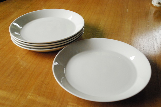 イッタラティーマ23cmプレート2枚 中古 ふっちー 大野城の食器 プレート の中古あげます 譲ります ジモティーで不用品の処分 イッタラティーマ23cmプレート2枚 中古 ふっちー 大野城の食器 プレート の中古あげます 譲ります ジモティーで不用品の処分