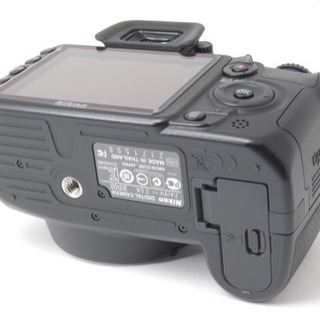 ◆新品級☆初心者、女性におすすめ◆ニコン Nikon D3100 手振れ付き純正レンズキット！届いてすぐ使える！撮影回数激少！代引き発送可能！送料、手数料無料！