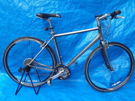 終了　GIANTのクロスバイク　中古自転車　125