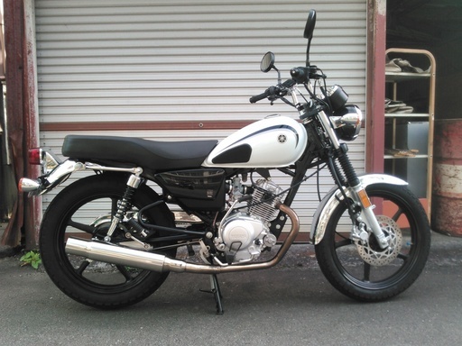 値下げ！　ヤマハ　YB125SP (キック付き）