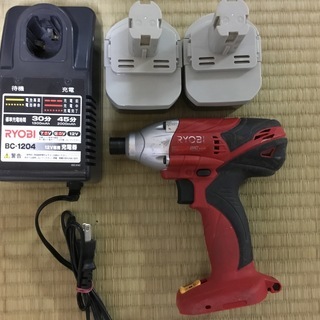 RYOBI 充電式インパクトドライバー