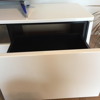 人気のMKマエダ テレビボード/ホワイト【MKマエダRADN200WT 定価156000円】