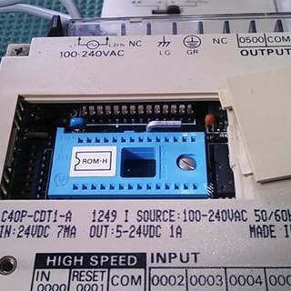 オムロン シーケンサ プログラマブルコントローラ プログラマブル