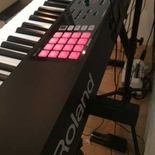 Roland fa-08