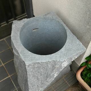 傘石 kasaishi 黒御影石の26（インパラブラック） 傘立て 石の