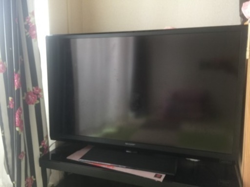 LEDテレビ  テレビ台  10キロまで送料無理