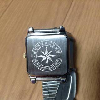 韓国国家情報院NISの腕時計でして非売品でございます(＾◇＾)